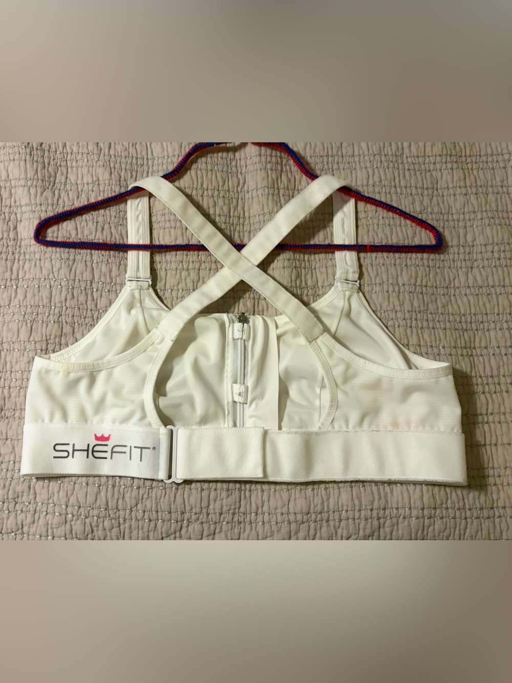 Intimates subcategory classification - Picture 2 of 3